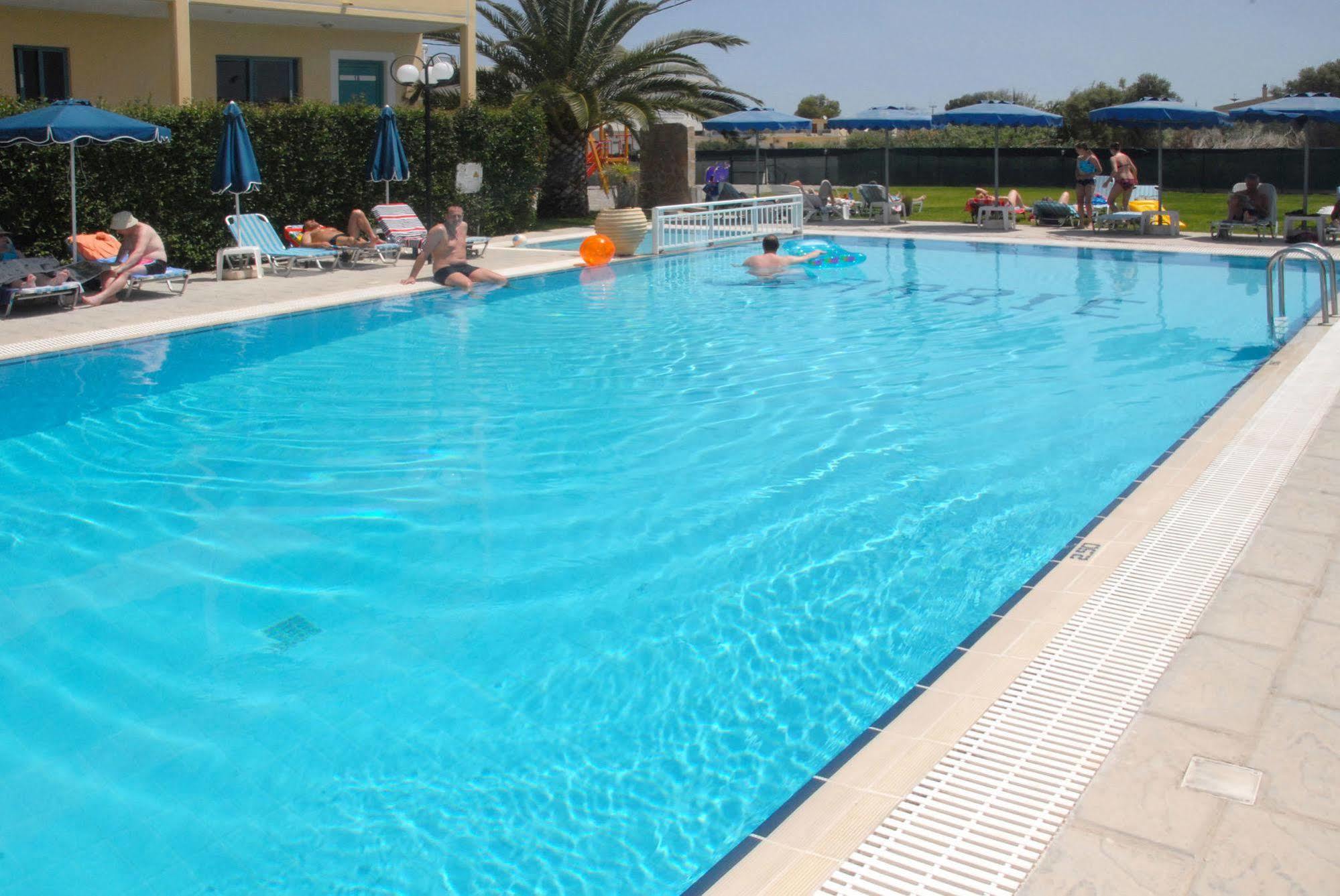 Barbie Hotel Apartments Ialysos  Exterior foto